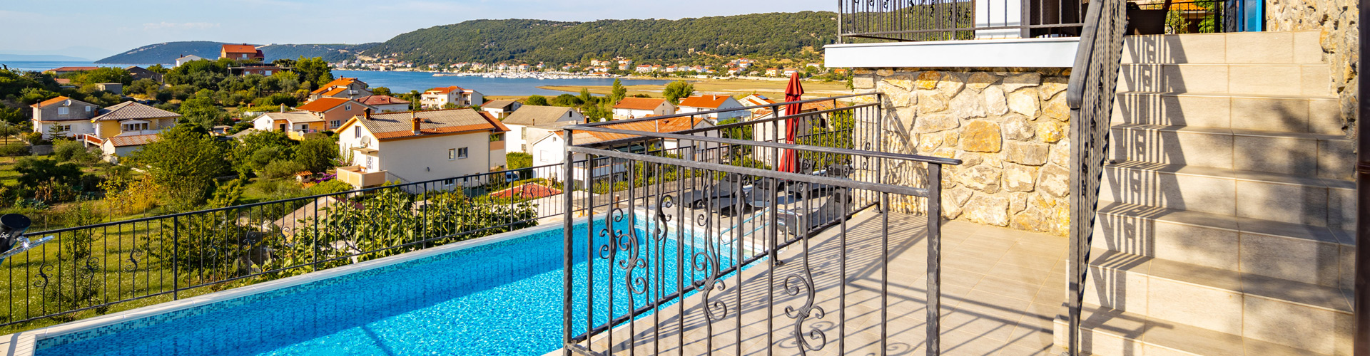 Lapida Villa Apartments Rab