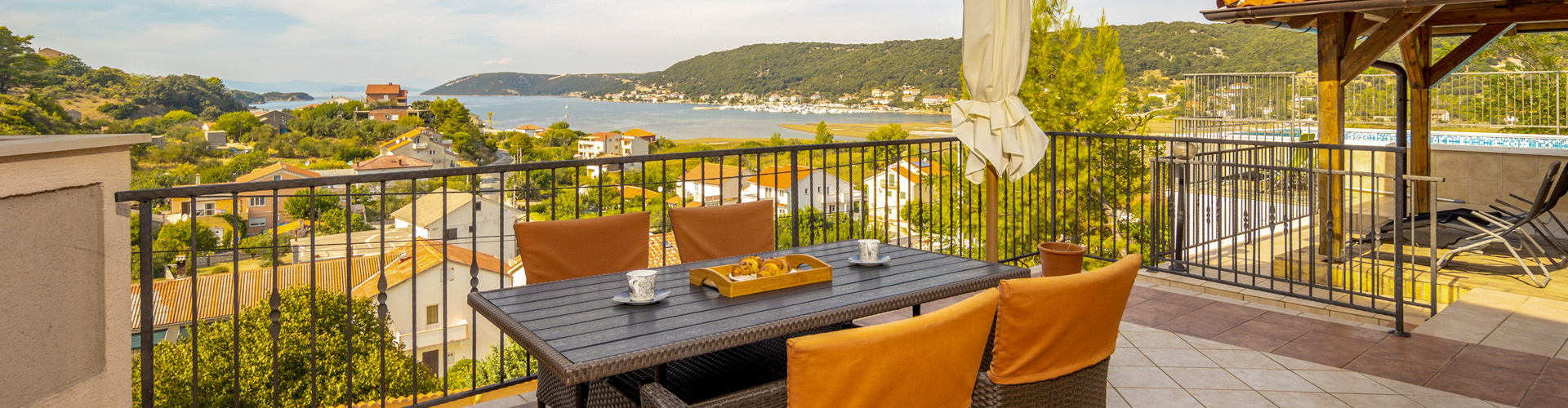 Lapida Villa Apartments Rab